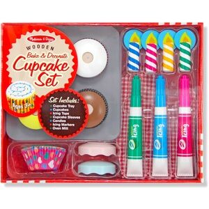 Melissa & Doug Bake & Decorate Wooden Cupcakes Play Food Set